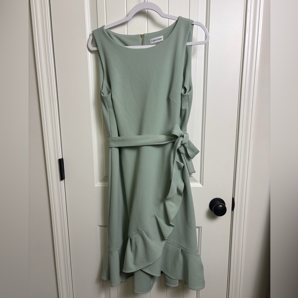 Calvin Klein Light Sage Sleeveless Wrap-Detail Midi Dress